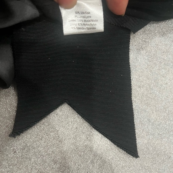 [US4]Vera Wang collection Gray Black Silk Blend Ruched Tie Sheath Dress Satin - Picture 5 of 9